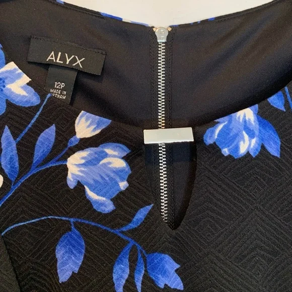 Alyx Fit & Flare Dress Spring - Picture 3 of 6